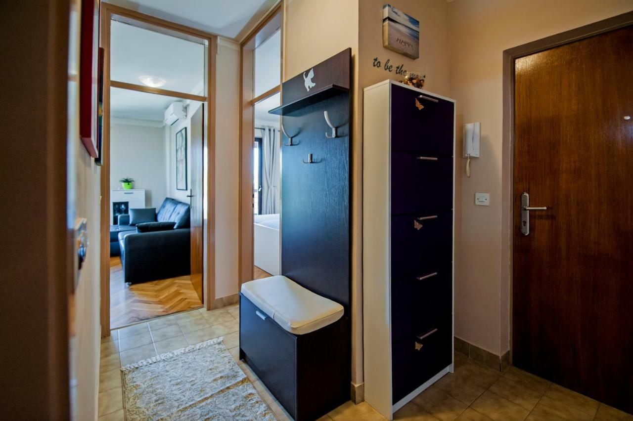 Appartement Apartman Bellana à Rovinj Extérieur photo